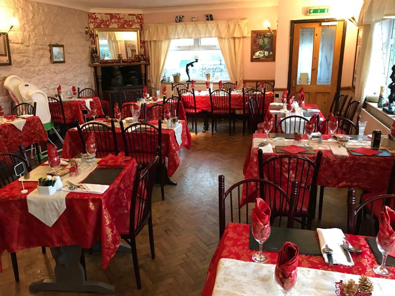 Prince Of Wales Inn Rhymney Экстерьер фото